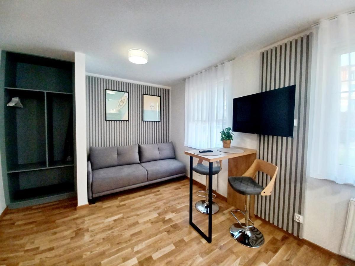 Kolory Warmii Apartamenty Garaz Podziemny 奥尔什丁 外观 照片